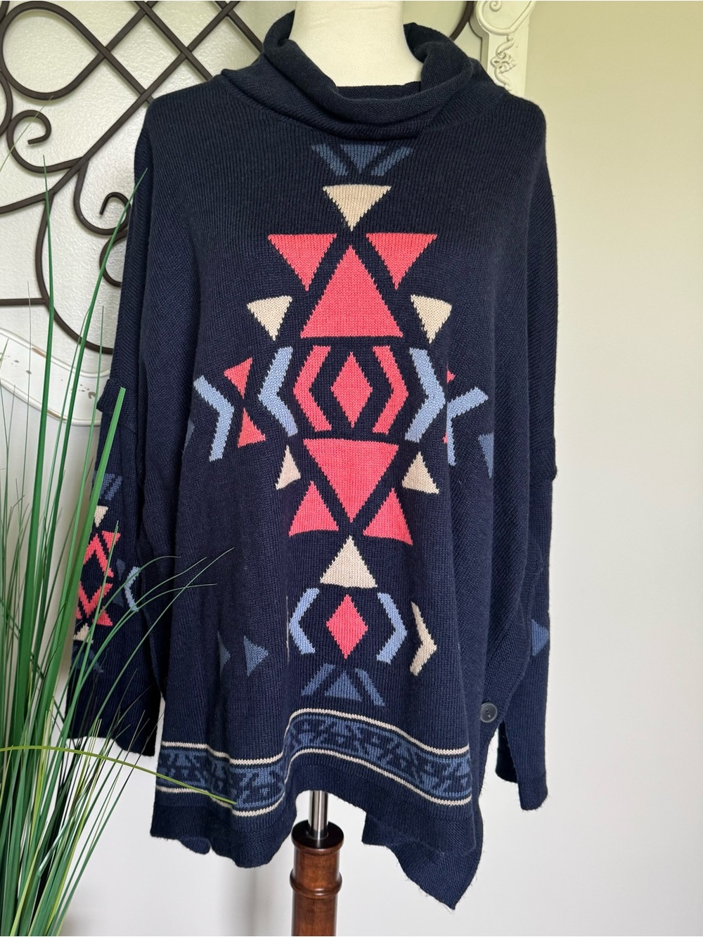 J. JILL Size Large Poncho Style Cowl Neck Aztec Print Sweater in Navy